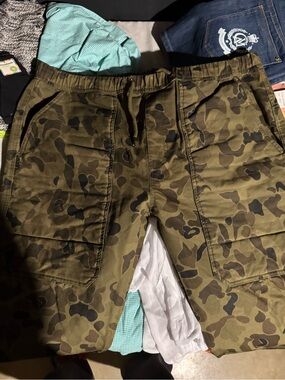 Men's Camouflage Pants - Olive Green Camo